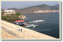 Jinhai Lake and Jingdong Stalactite Cavern Day Trip